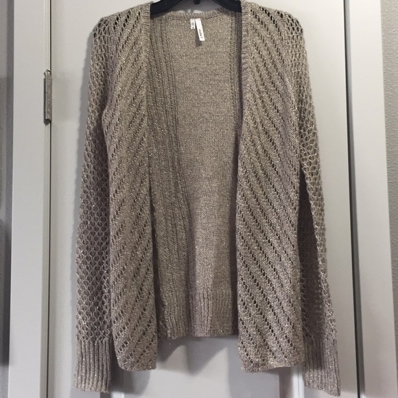 Ladies/juniors tan sparkly sweater/cardigan size M - Picture 1 of 3